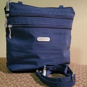 Baggallini Crossbody - navy blue